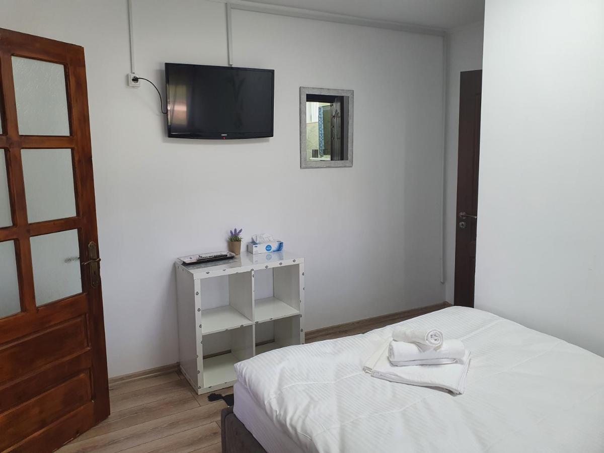 Hotel Casa Saga à Gura Humorului Extérieur photo